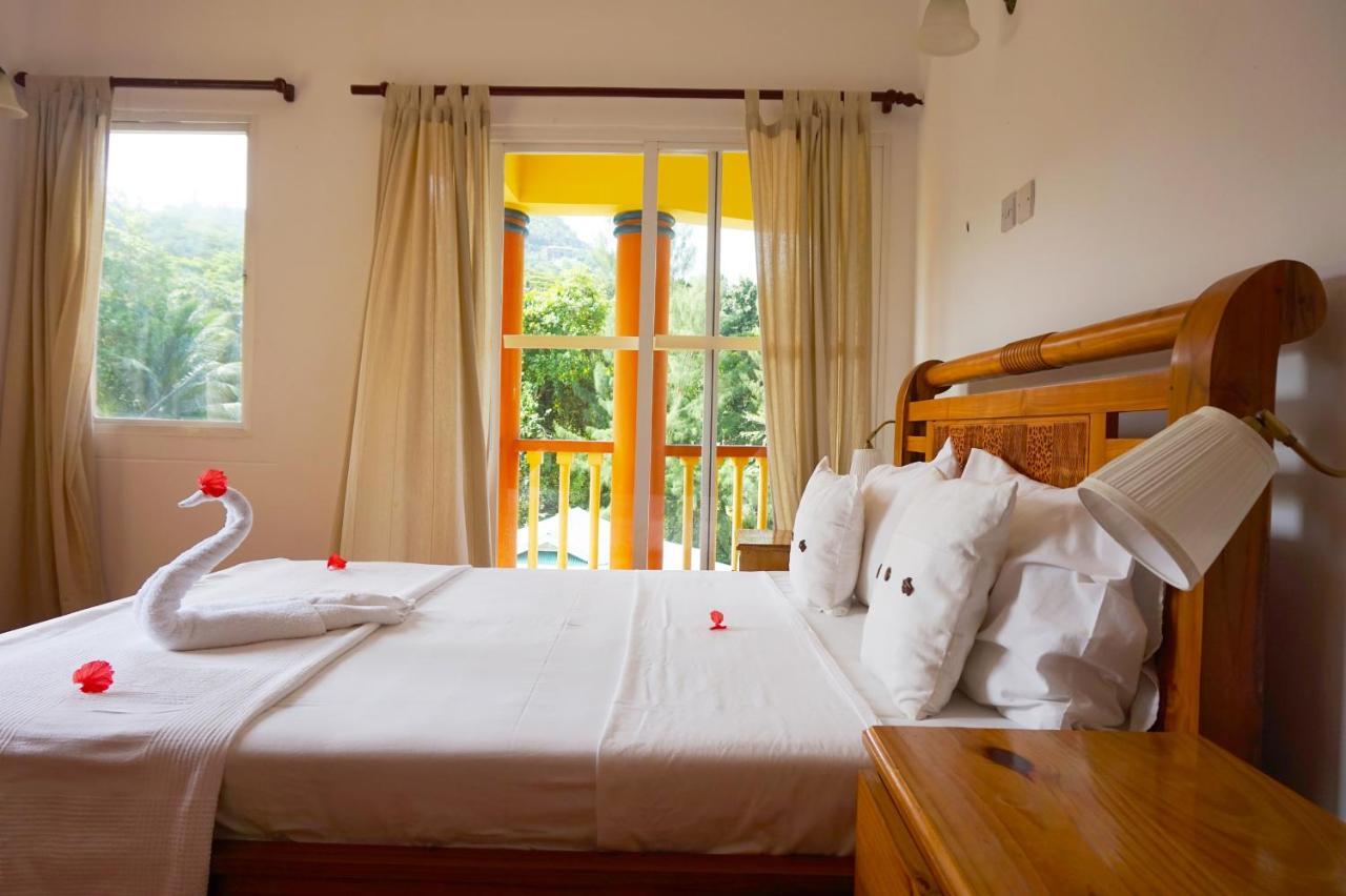La Villa Therese Holiday Apartamentos Anse Royale Exterior foto