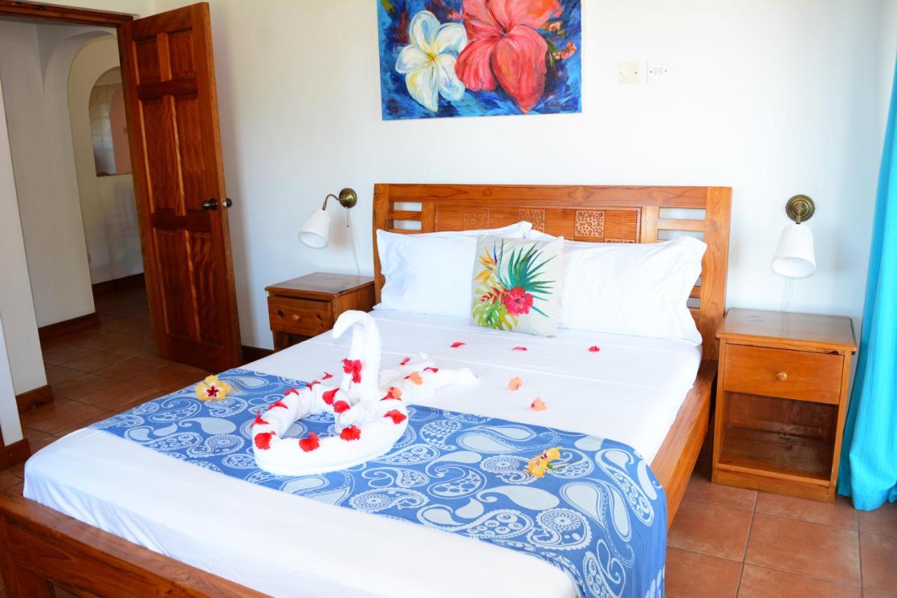 La Villa Therese Holiday Apartamentos Anse Royale Exterior foto