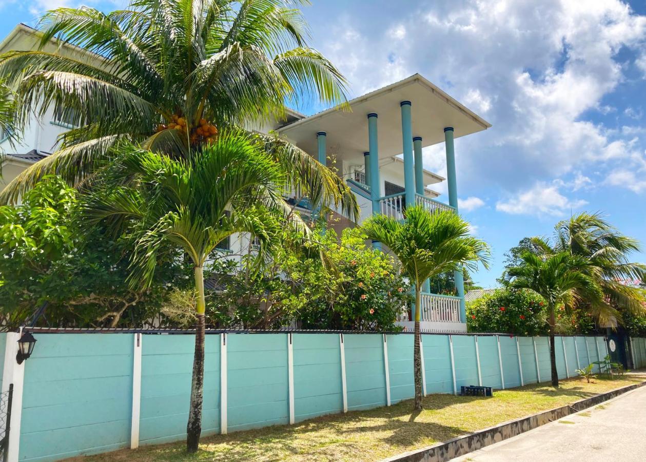 La Villa Therese Holiday Apartamentos Anse Royale Exterior foto