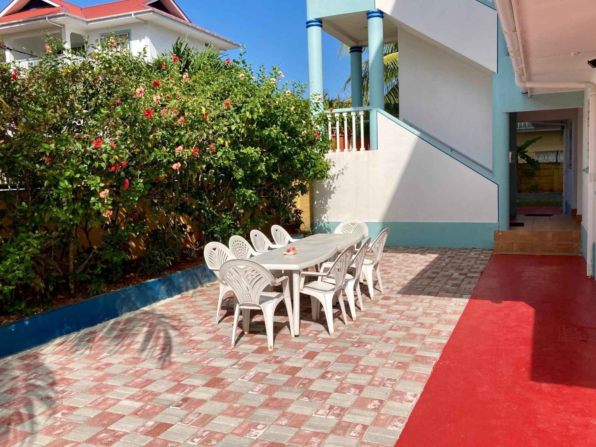 La Villa Therese Holiday Apartamentos Anse Royale Exterior foto