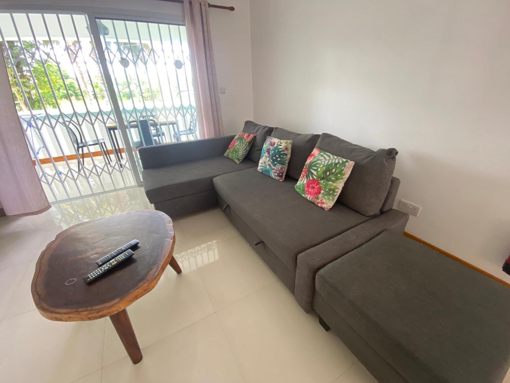 La Villa Therese Holiday Apartamentos Anse Royale Exterior foto